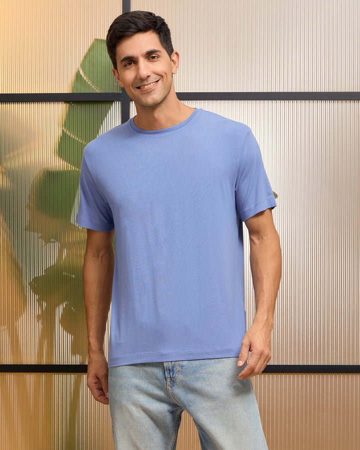 Wellbi Bamboo T-Shirt for Men, combining breathability and softness, ideal for fitness or lounging in comfort.