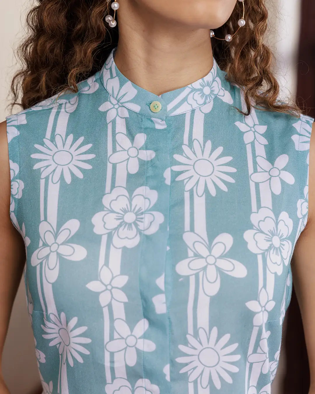 Azure - Sleeveless A-Line Shirt Dress